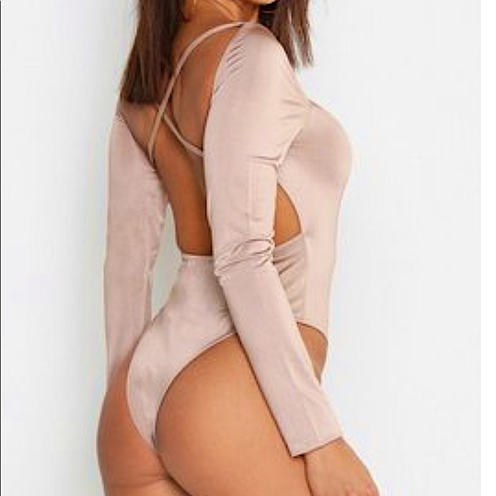 Slinky Square Neck Strappy Back Bodysuit